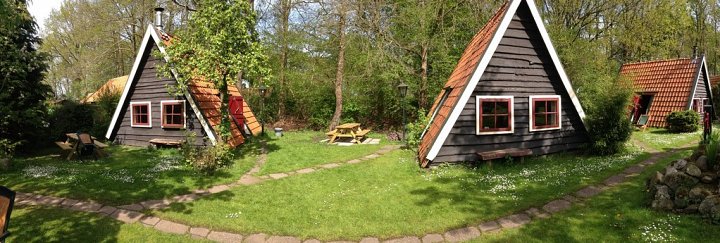 Plaggenhutten op Te Hooi en Te Gras Boijl